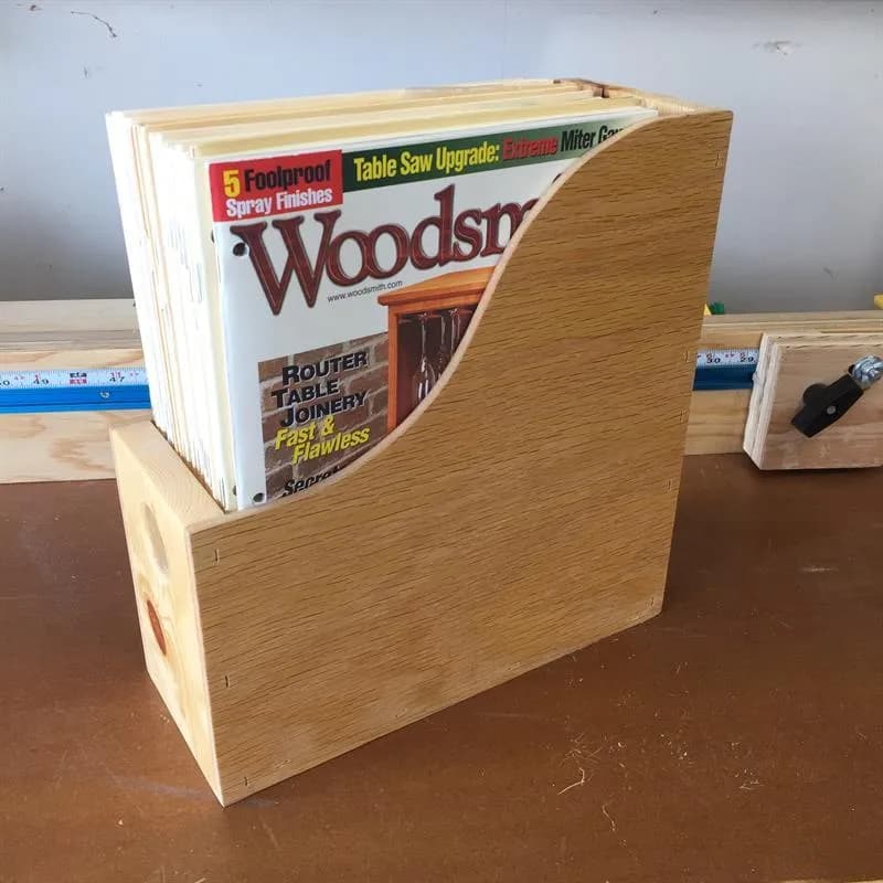 Magazine File/Holder