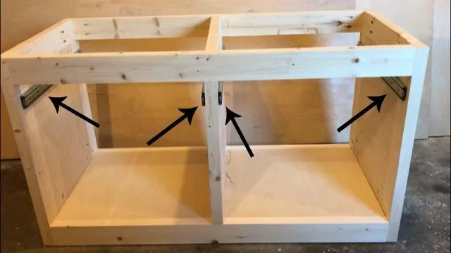 DIY Aquarium or TV Stand — step photo 12