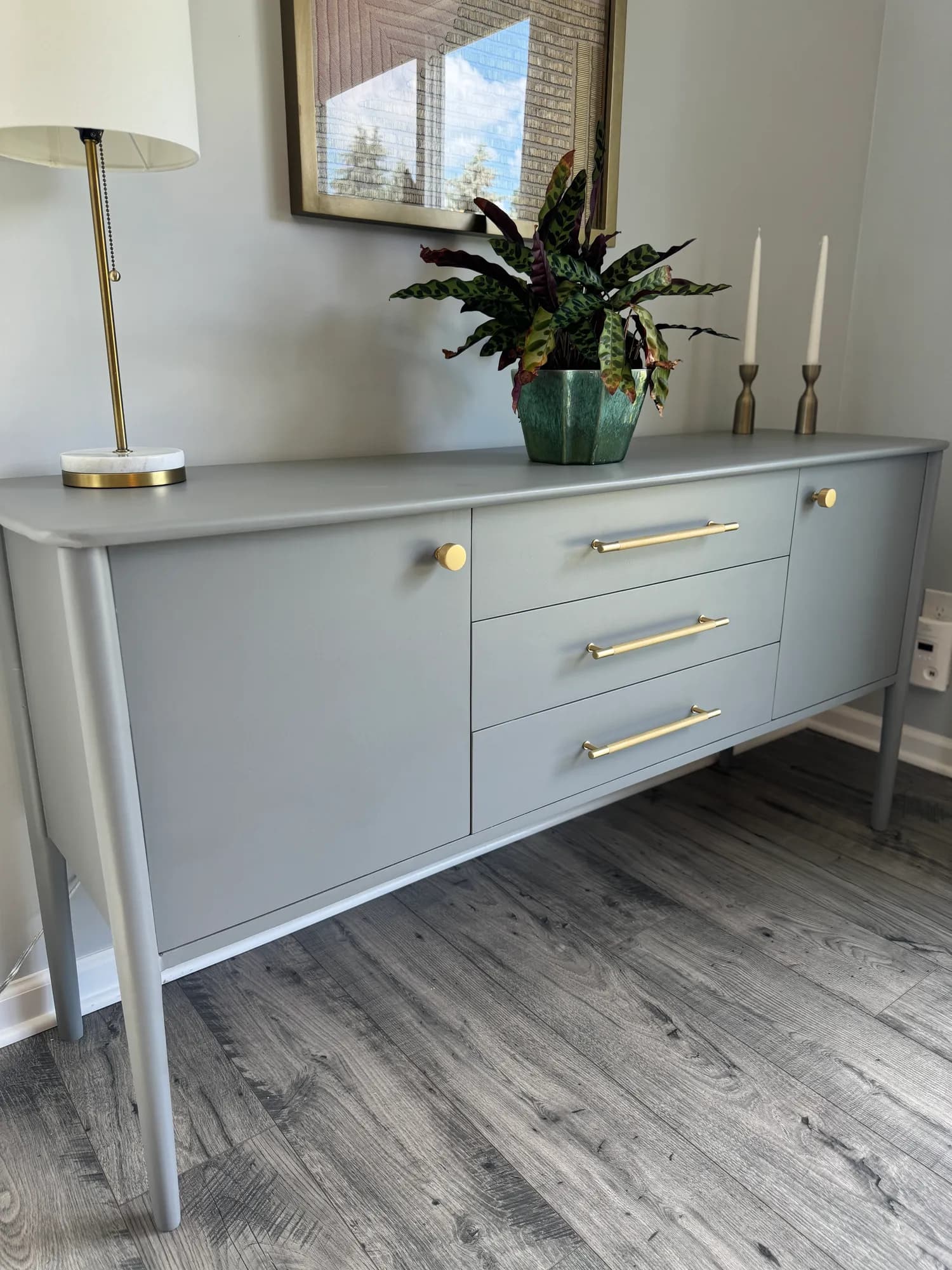 Sideboard/Bar Cabinet