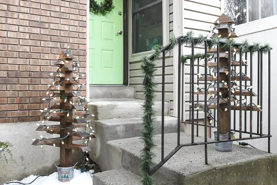 2×4 Christmas Trees