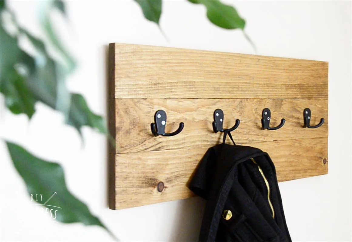 Easy Wooden Coat Rack