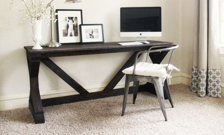 Fancy X desk with stacked 2x4 leg towers