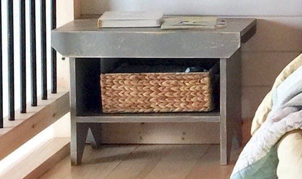 Small simple 1x12 bench with shaped legs