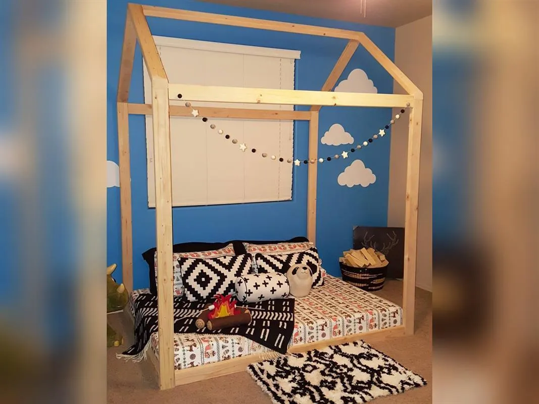 House Bed (twin mattress)