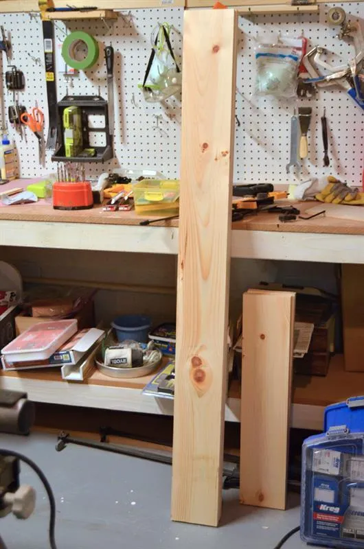 Farmhouse Table Made with 7 boards — step photo 3