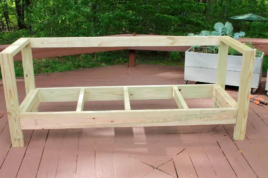Easy Modern Outdoor Sofa — step photo 8