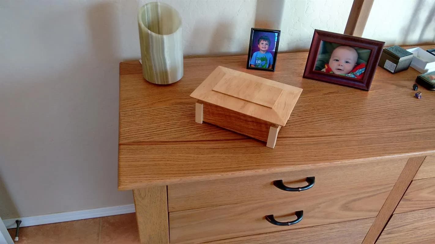Arts & Crafts Decorative Box — step photo 13