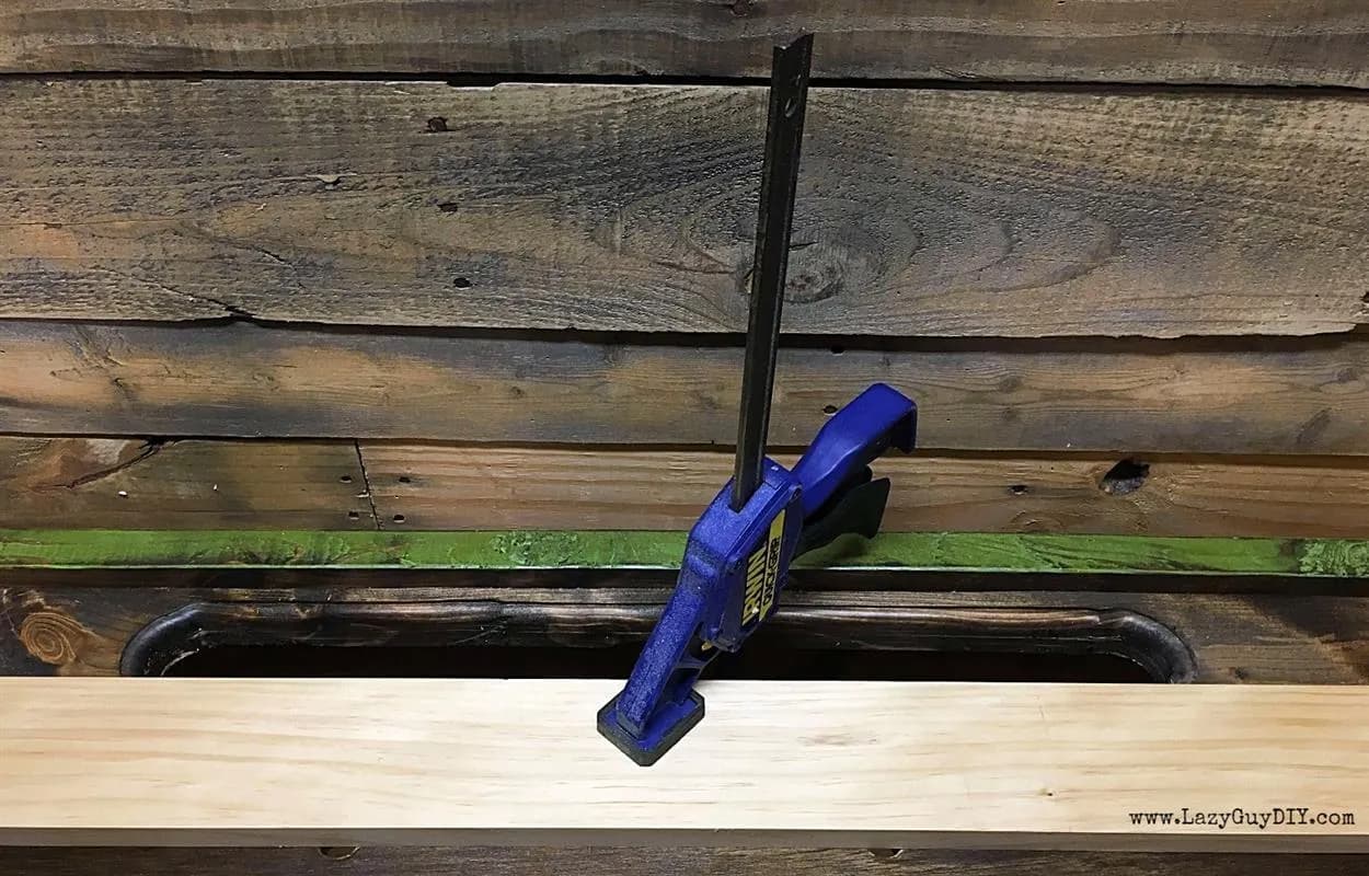 Kreg Clamp Workbench With Bench Dogs — step photo 8