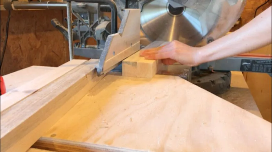 DIY Modern Planter Box — step photo 4