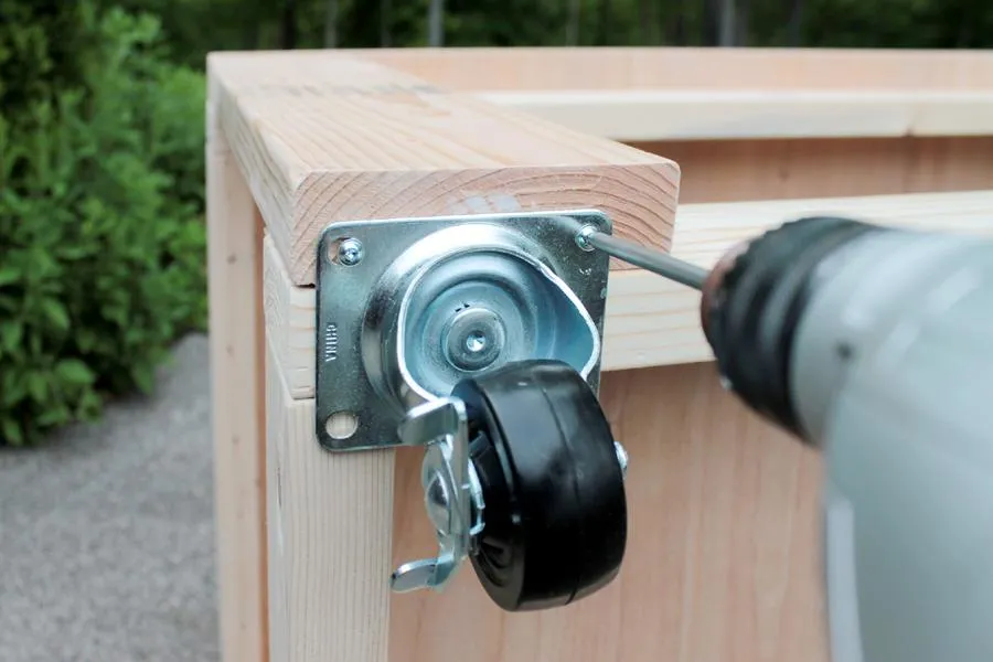 How To Build a Workbench – DIY Workbench Plan — step photo 11