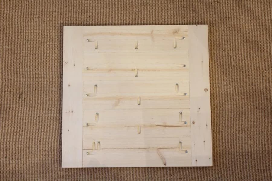 Farmhouse Scallop End Table — step photo 5
