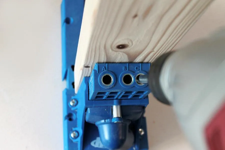How To Build a Workbench – DIY Workbench Plan — step photo 3