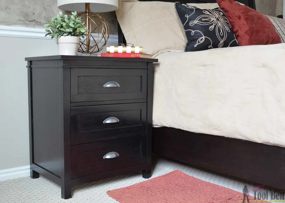 Classic 3 Drawer Nightstand