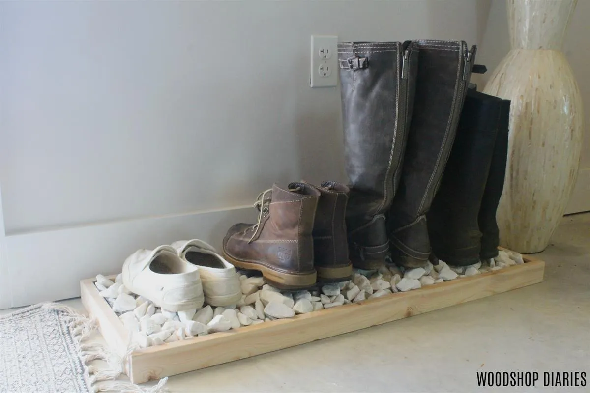 Simple Modern Boot Tray