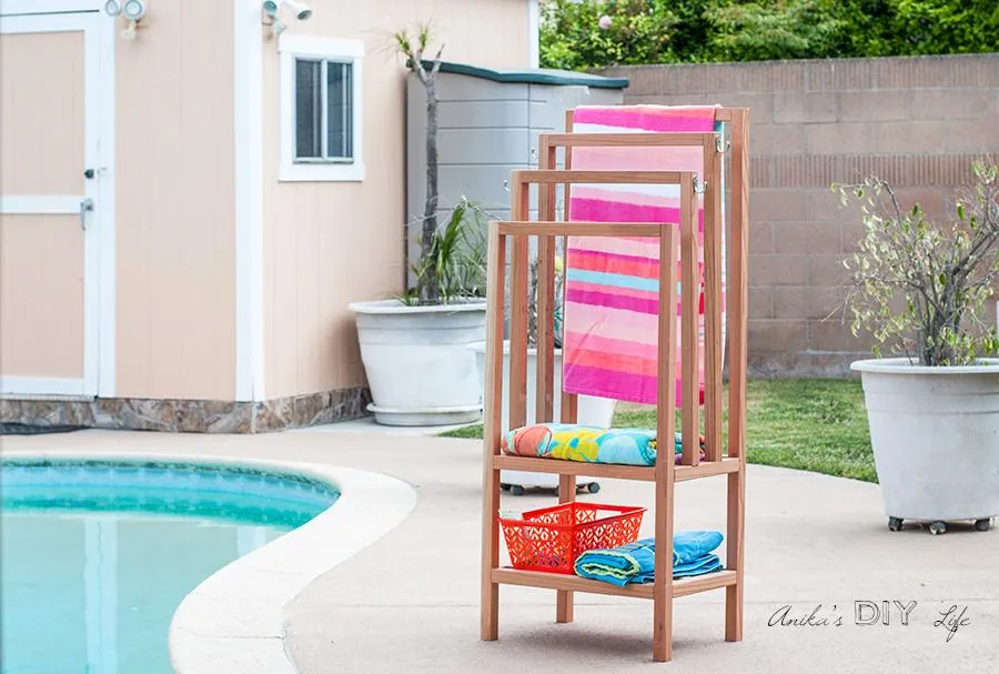 DIY Freestanding Outdoor Towel Rack