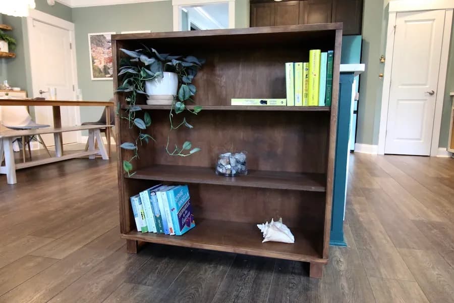 Traditional Bookshelf with Modern Legs