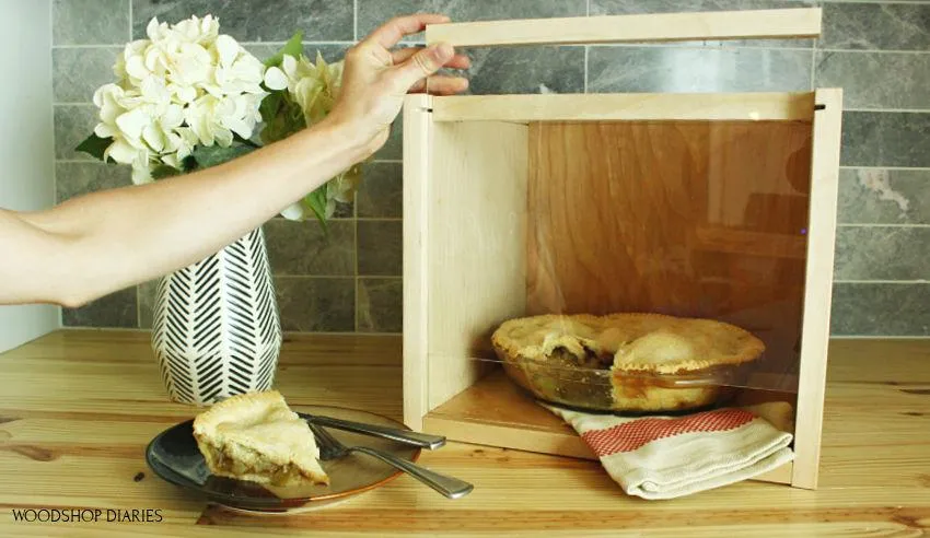 DIY Pie Carrier Display Box