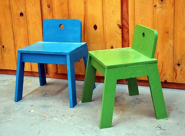 Modern kids chair with splayed compound-angle legs