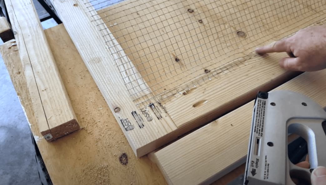 Simple Fence Gate – Hardware Cloth & Shou Sugi Ban — step photo 6