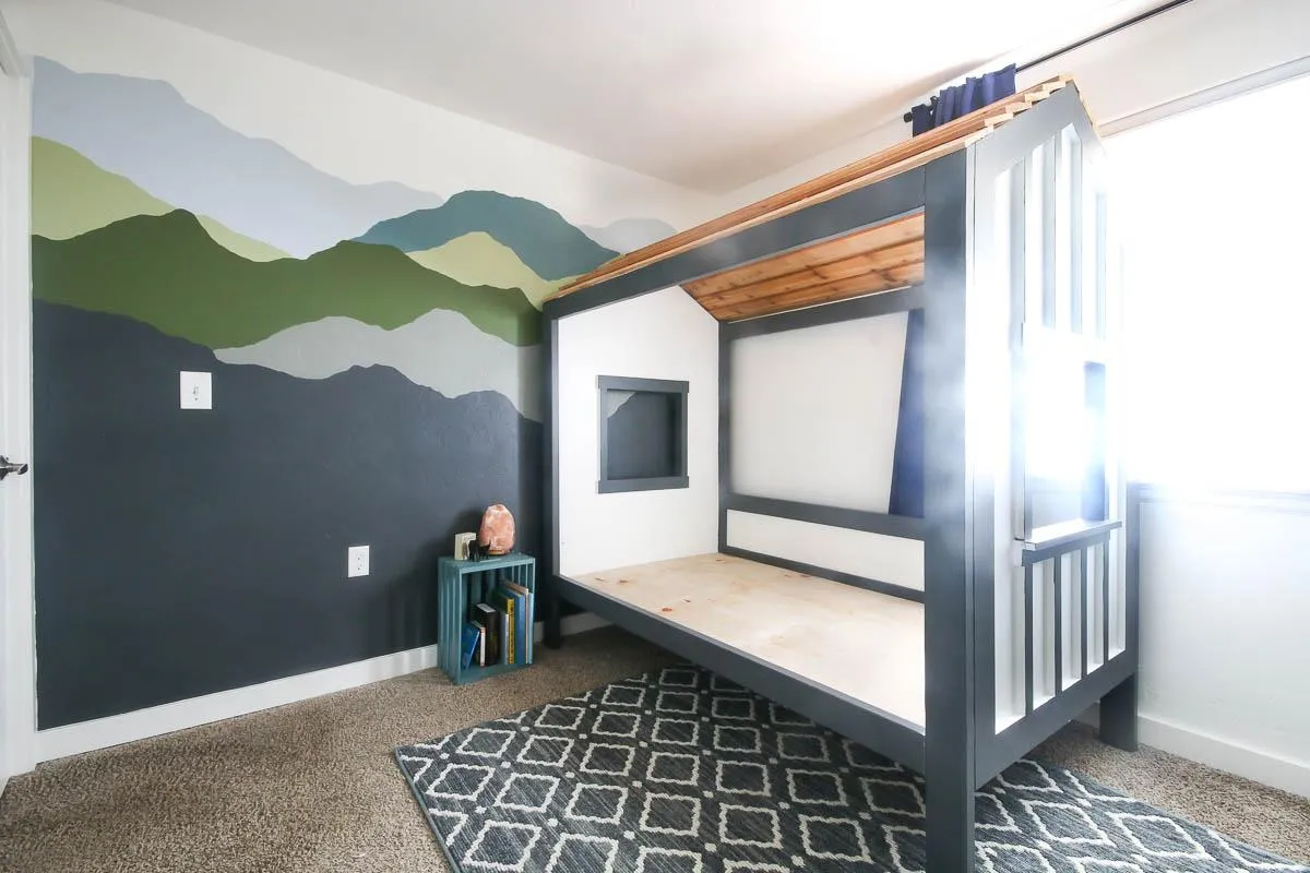 Cabin Bed