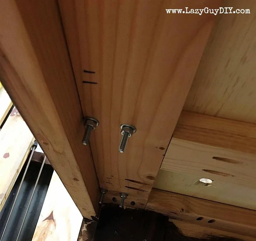 Kreg Clamp Workbench With Bench Dogs — step photo 15