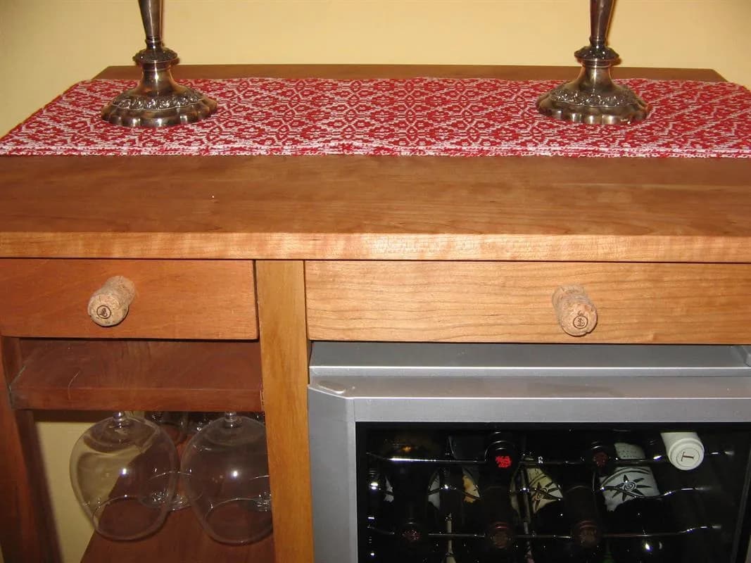 Contemporary Cherry Wine Bar — step photo 18