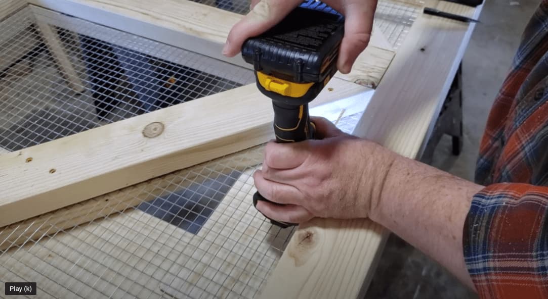 Simple Fence Gate – Hardware Cloth & Shou Sugi Ban — step photo 14