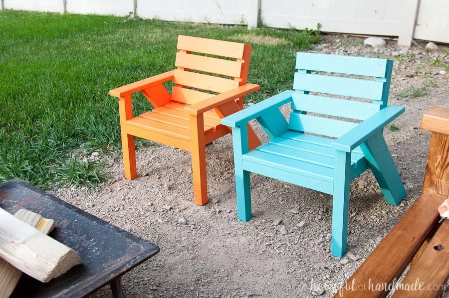 Kids Slatted Outdoor Chairs