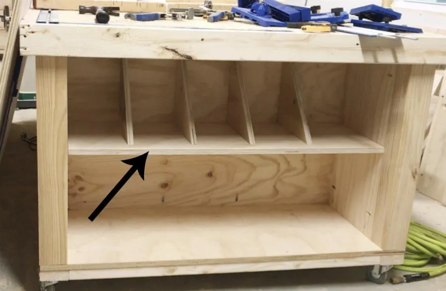 DIY Mobile Workbench with Storage Shelf — step photo 18
