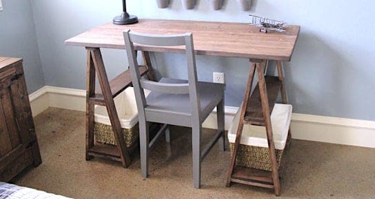 Small desk built on miniature notched sawhorse legs