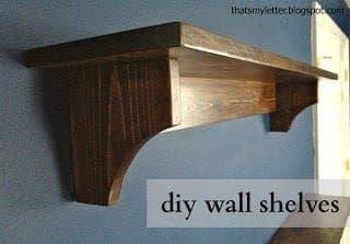 Simple three-board wall shelf