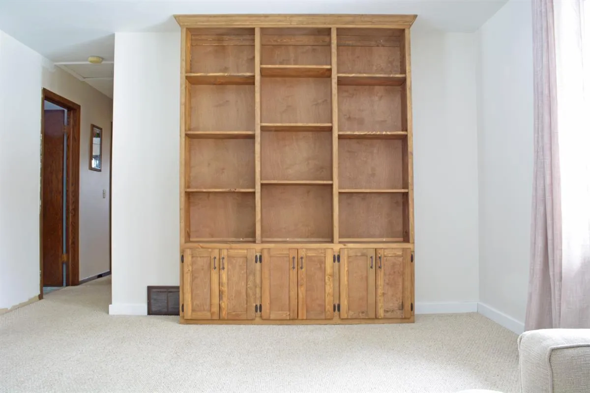 Built-In Bookshelf