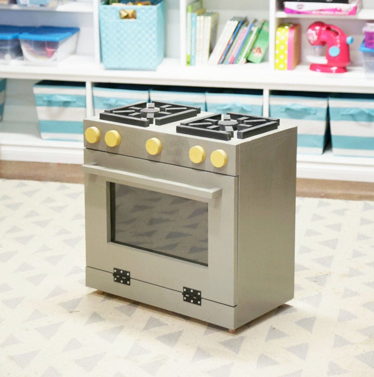 Wood toy play kitchen stove with plexiglass oven window