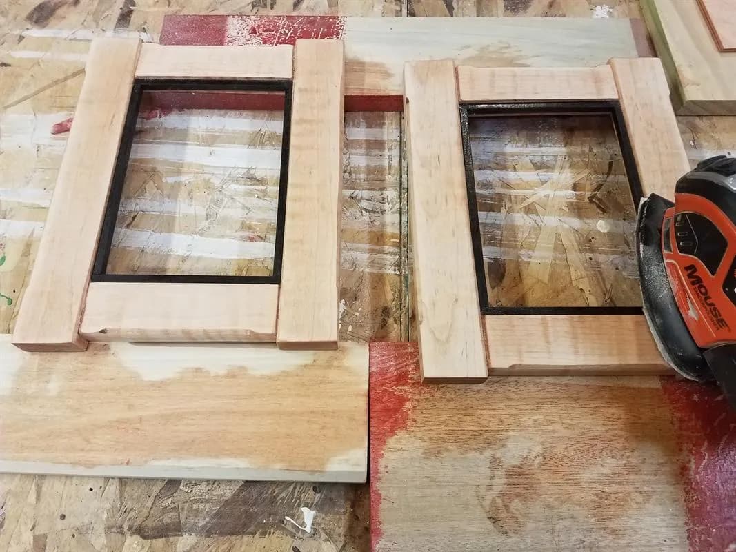 WALL HUNG PHOTO FRAME — step photo 11