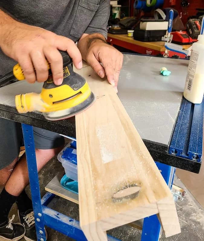 Picture Ledge Shelves — step photo 10