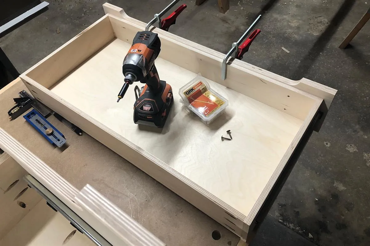 Mega Lego Table — step photo 35