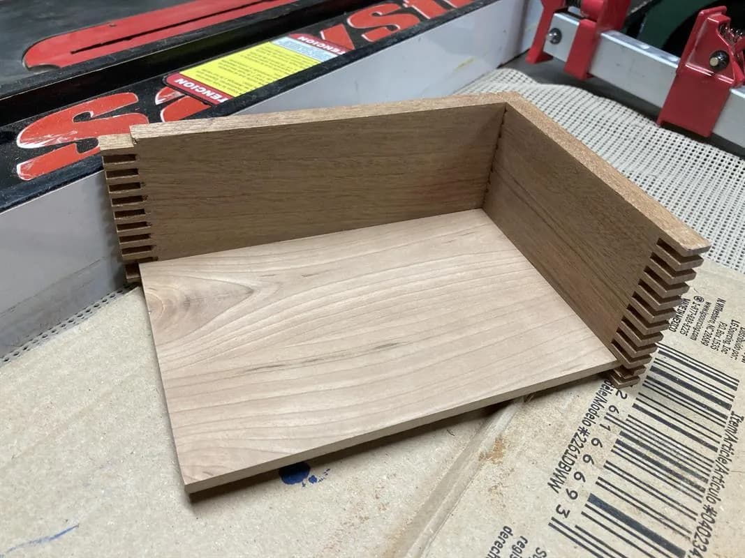 Curio Box – In the Prairie School Design Style — step photo 11