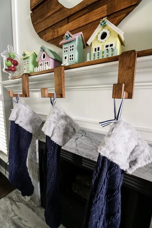 Stockings Holder — step photo 12