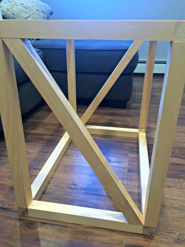 Rustic Farmhouse Coffee Table — step photo 5