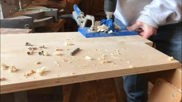 Simple Mobile Tool Stand — step photo 13