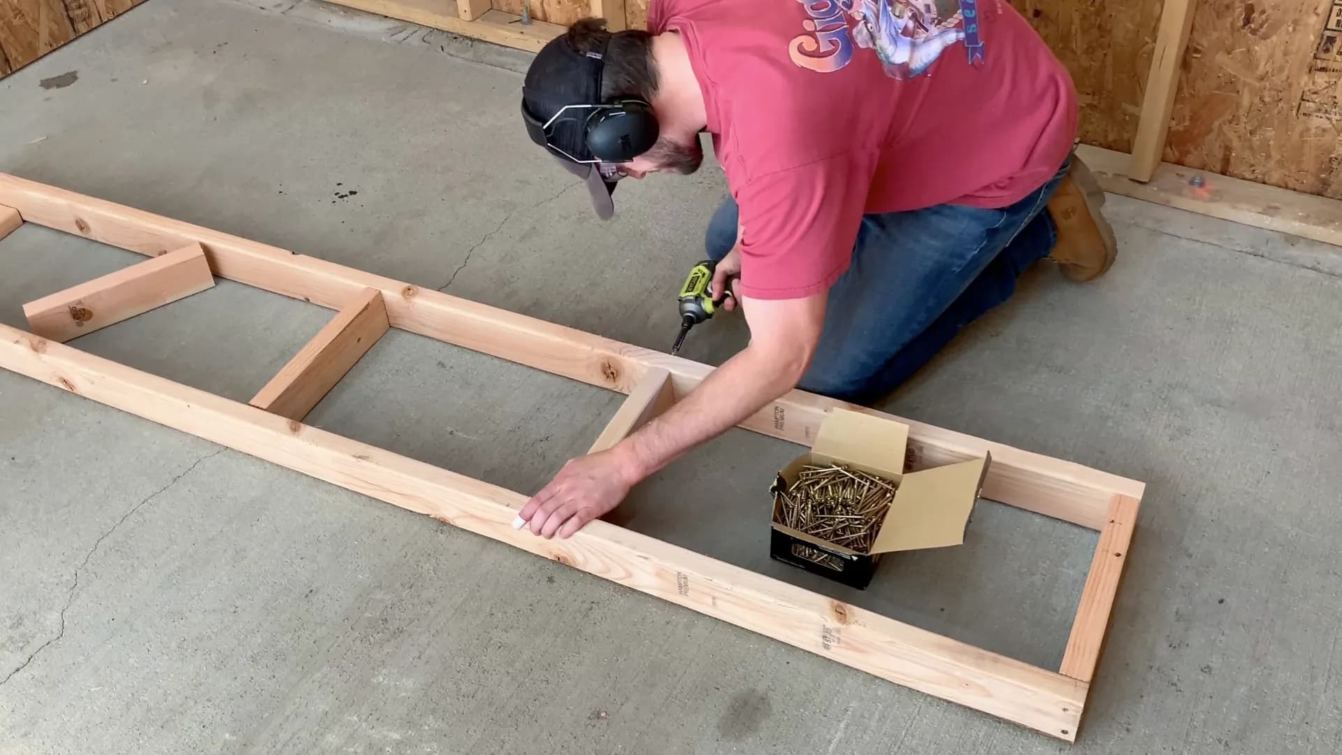 2×4 Garage Shelves — step photo 5