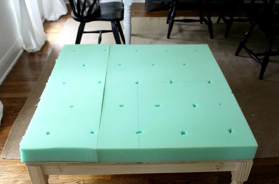 No-Sew Upholstered Coffee Table — step photo 7