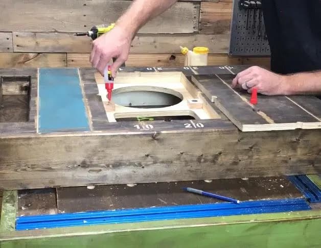 Ultimate Folding Tailgate Table — step photo 12