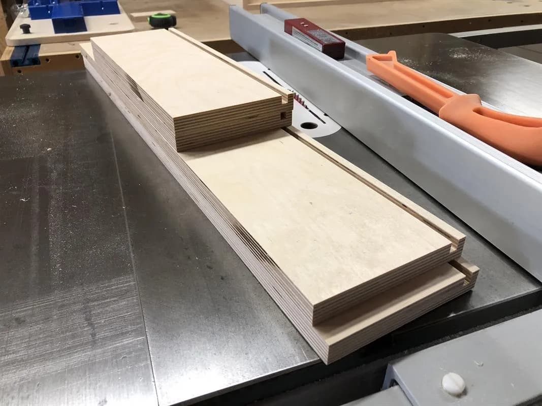 Lego Table — step photo 19